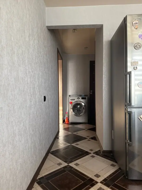 Продам 3-х комнатную квартиру