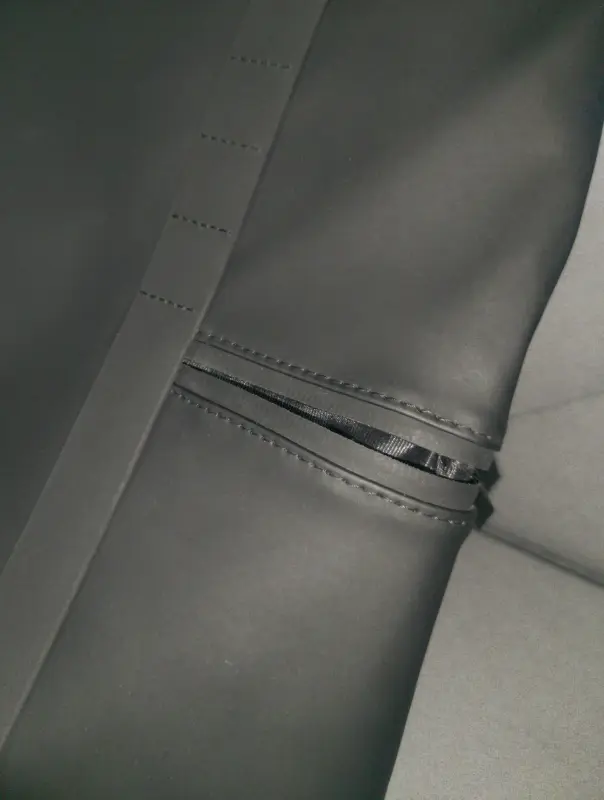 Стильный рюкзак из экокожи в идеальном состоянии