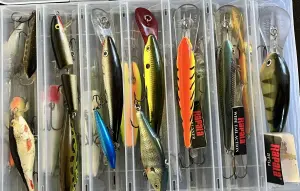 Оригинальные  воблеры    Rapala -  35 шт