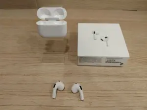 Наушники Apple AirPods 3 (а.44-032679)