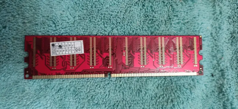 Оперативная память VRAM и DDR1: 1Гб/512/256/128мб