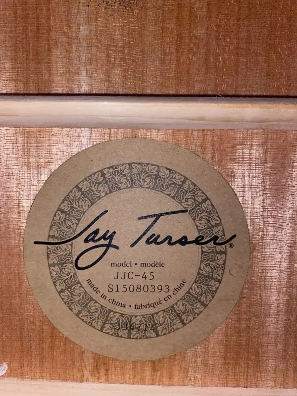 Гитара акустическая