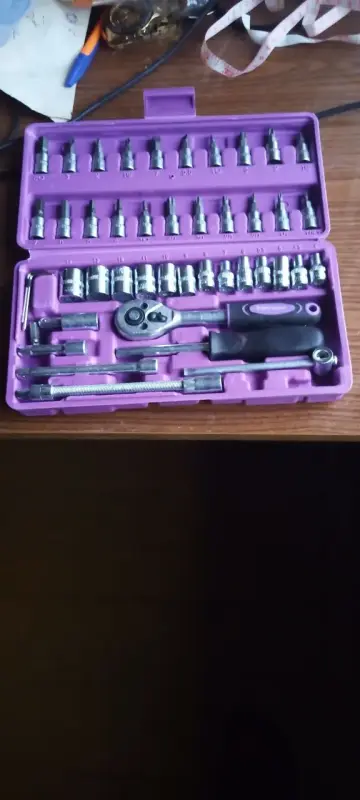 Набор слесарно-монтажных инструментов из 46шт.