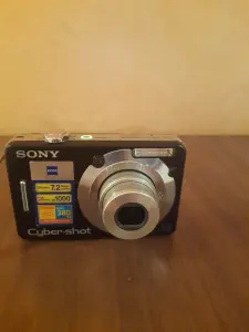 Фотаппарат с объективом Карл Цейс