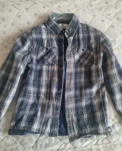 Тёплая рубашка на мальчика 7-8 лет