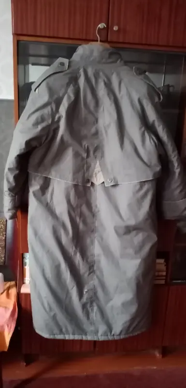 Женское пальто деми-зима.