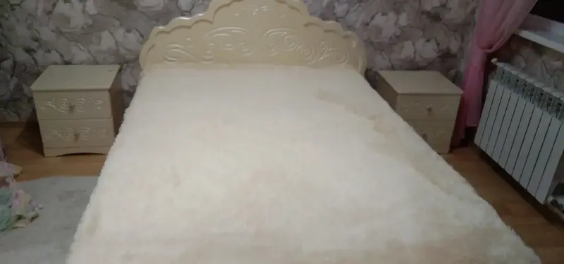 Кровать двуспальная с тумбами