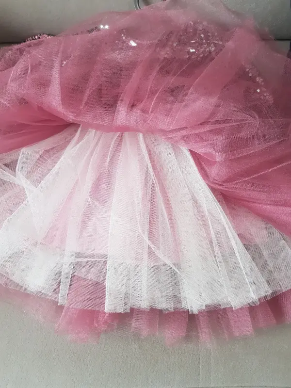 платье с пайетками