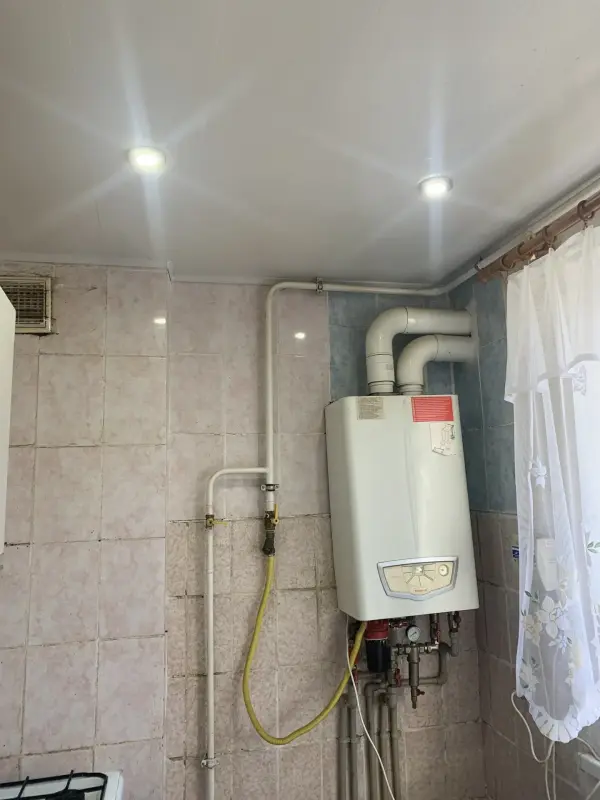 продаю 2 комнатную квартиру д. Утес