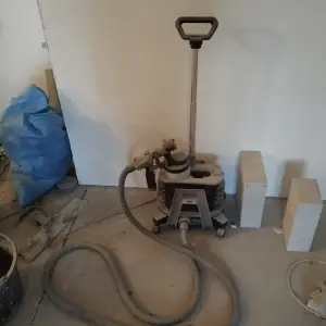 Краскопульт CROWN CT 31015