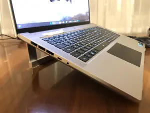 Игровой ноутбук Gigabyte Aero 17 XE5