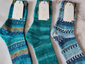 Вязаные носки для детей и взрослых