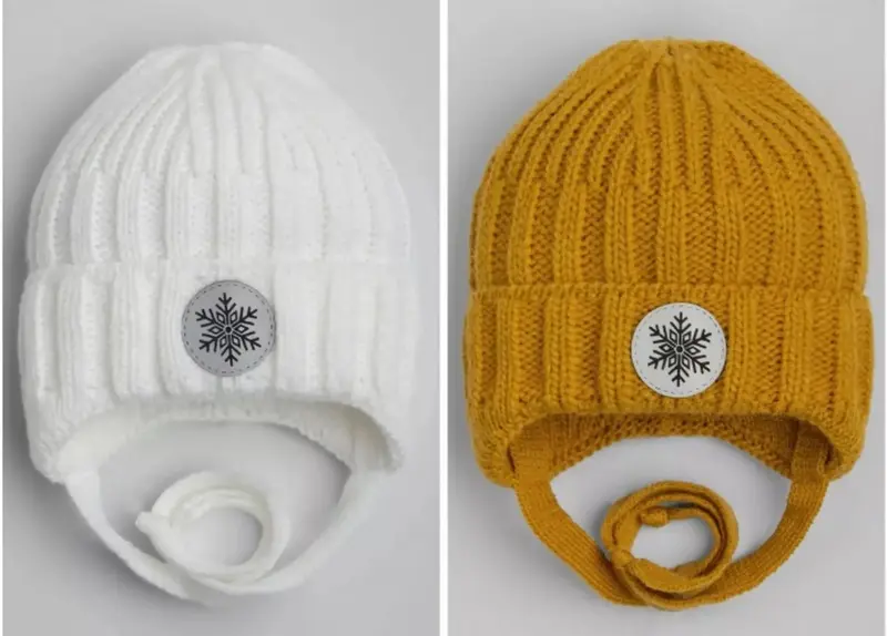 Шапки зимние на 6-10лет, новые-2шт