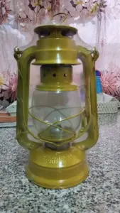 Лампа керосиновая