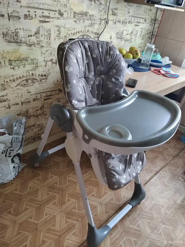 Стульчик для кормления