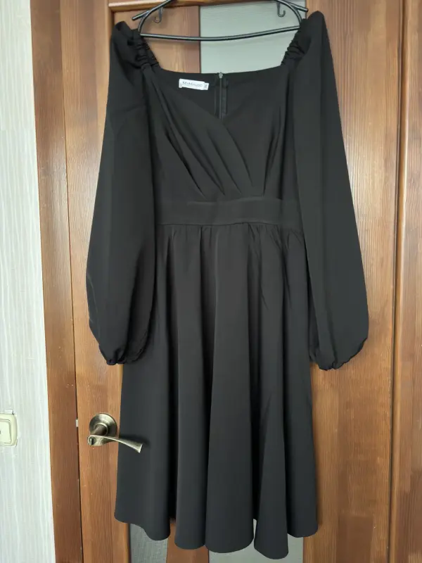 платье новое