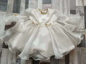 Платье нарядное