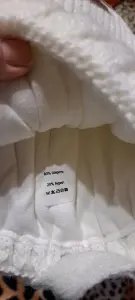 Шапки зимние на 6-10лет, новые-2шт