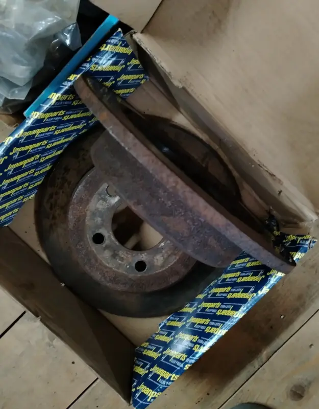 Тормозные диски Крайслер