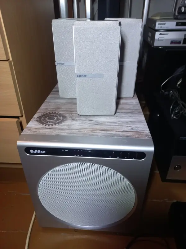 Акустика 5.1 крутая