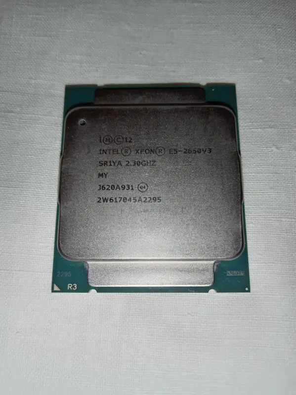 Процессор Мощный Intel 10 Ядер Б/У