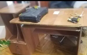 Стол компьютерный