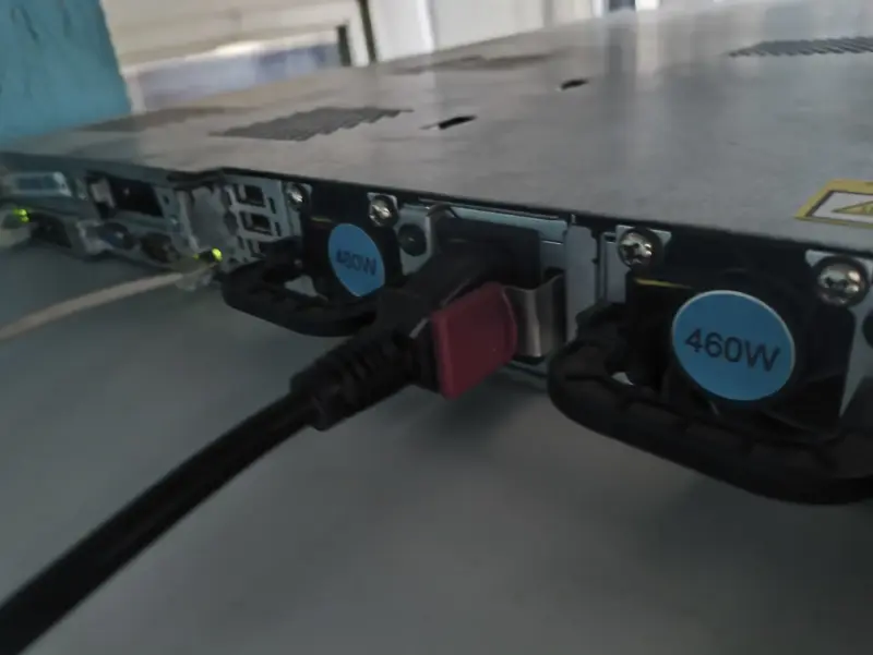 Мощные серверы HP DL360p Gen8 для 1С, виртуализаци