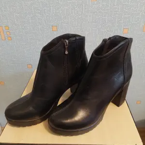 Ботильоны полусапожки женские