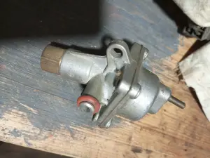 Регулятор давления топлива Газель