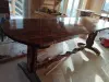 Большой обеденный стол