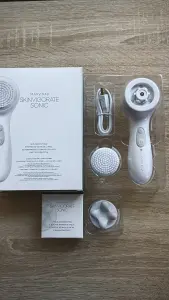 Щётка/Массажёр MaryKay Skinvigorate Sonic