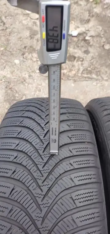 Зимняя резина HANKOOK 205/55 R16 (4 шт.)