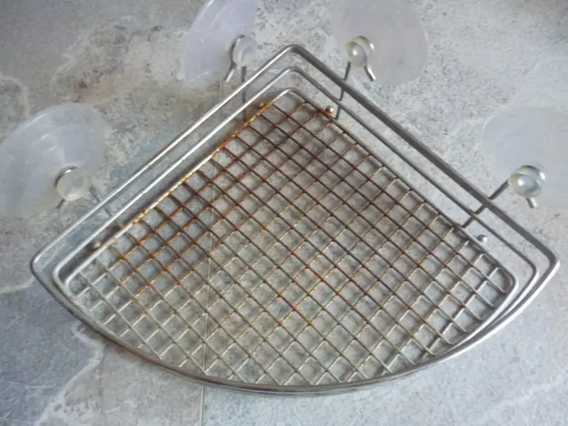 Угловые полки для ванной комнаты