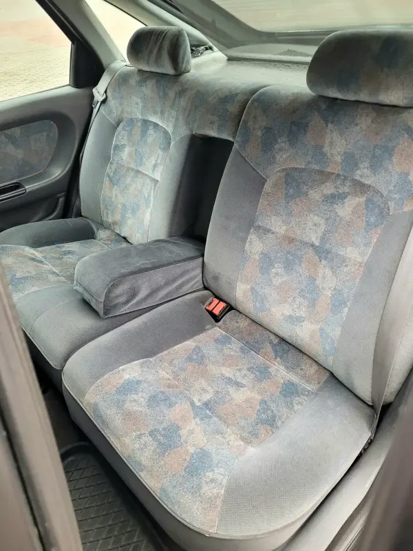 Рено лагуна 1 лифтбек 2.0i