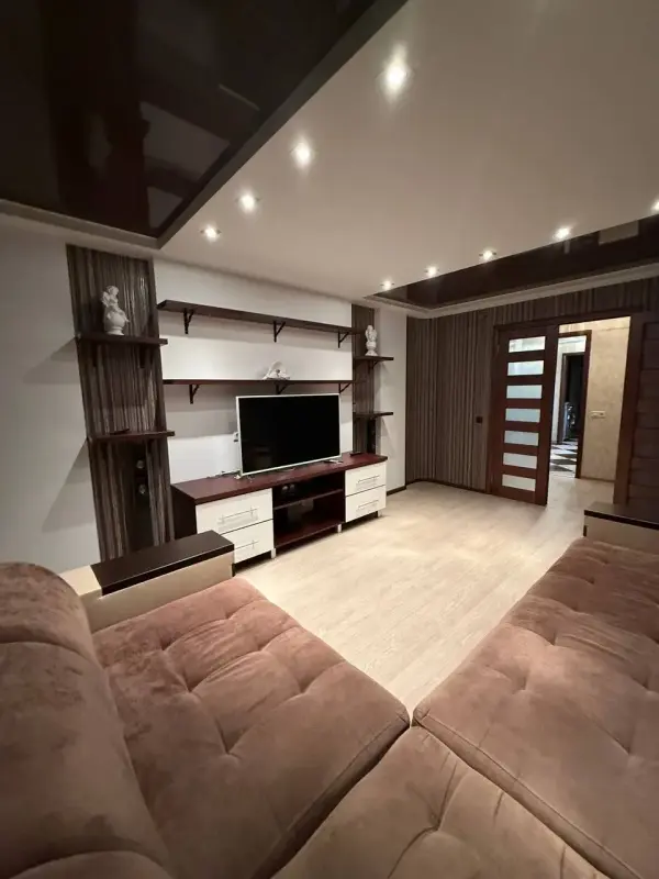 Продам 3-х комнатную квартиру