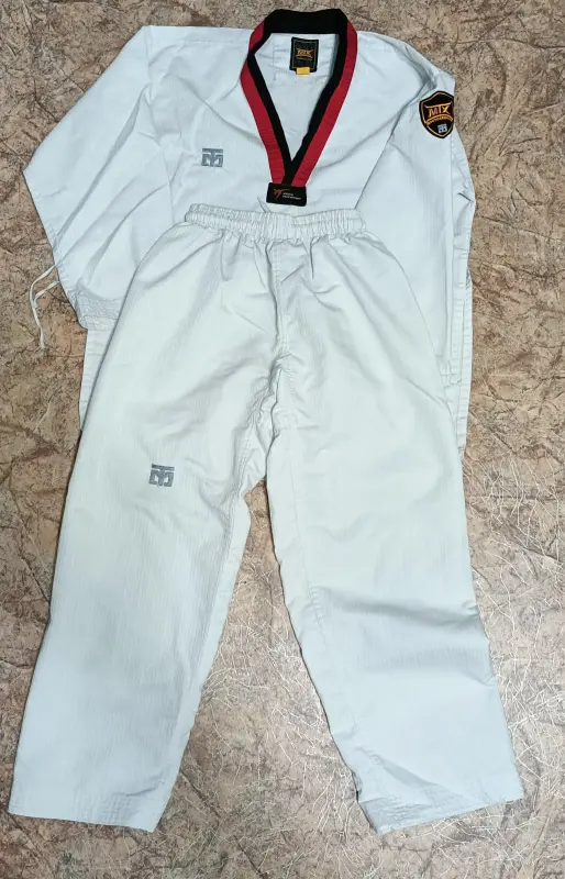 Таэквондо добок S(150)