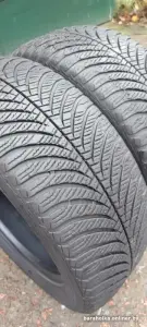 Зимние шины GOODYEAR 205/55 R16 2шт.