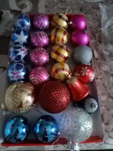 Елочные шары