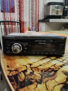 Автомагнитола