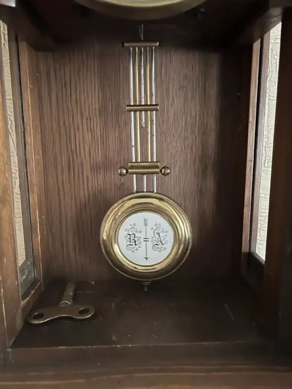 Часы антикварные LENZKIRCH