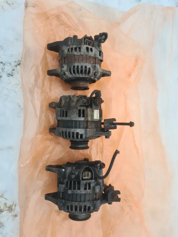 Генератор Kia Clarus 12v90a