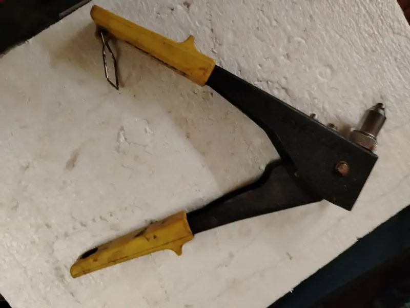 Заклепочник Stayer