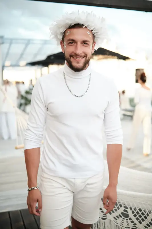 Ведущий Алексей Жилич