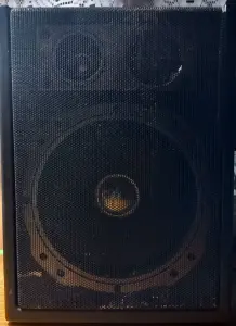 Акустическая колонка