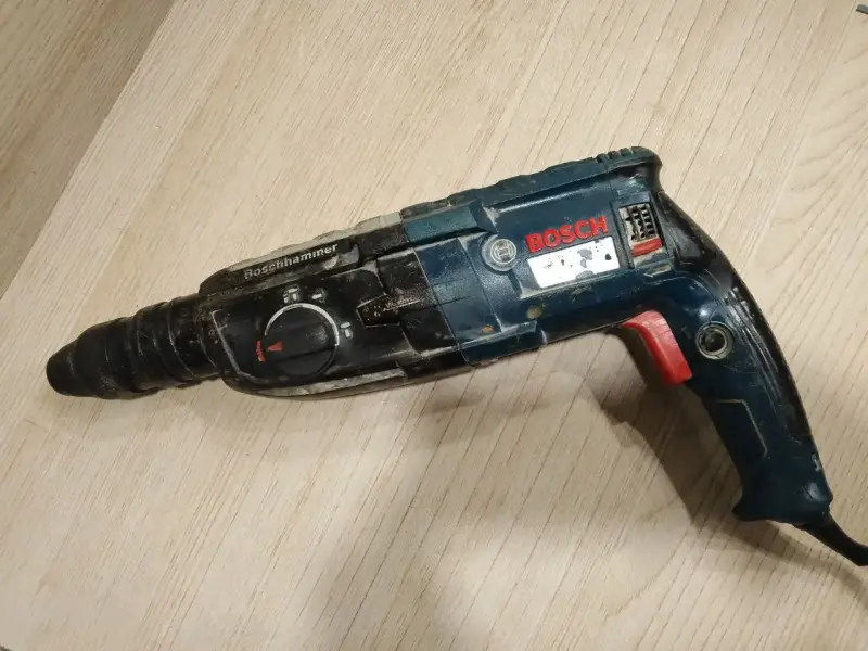 Перфоратор Bosch GBH 2-28 DV Professional (а.44-032564)