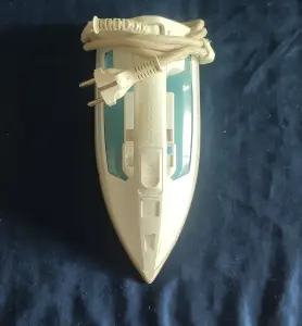 Продаю 3 утюга, выбирайте) цена с самого дешевого