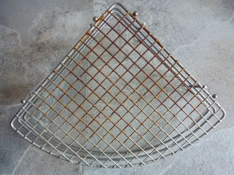 Угловые полки для ванной комнаты