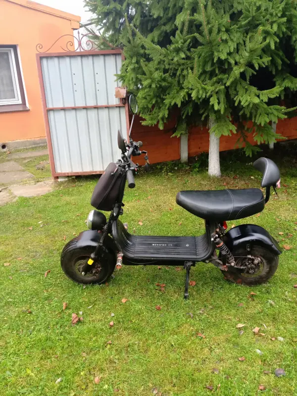 электроскутер