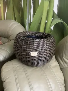 Кашпо из ротанга 5л,10л, 12л для комнатных и уличных цветов, а также для новогодних композиций.