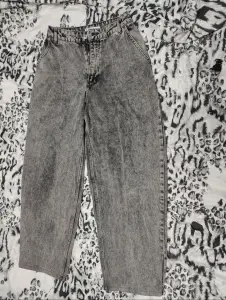 Джинсы женские